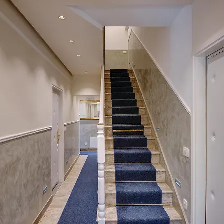 Apartman Zanetti 2 *