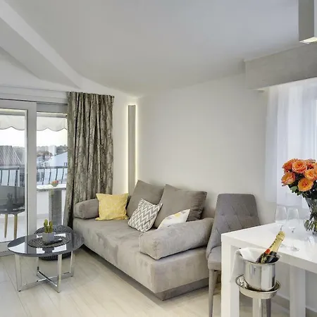 Zanetti 2 Apartman *