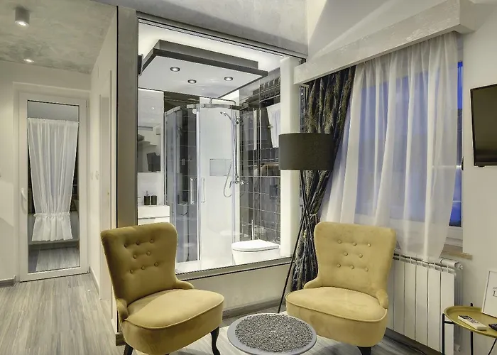 Zanetti 2 * פולה