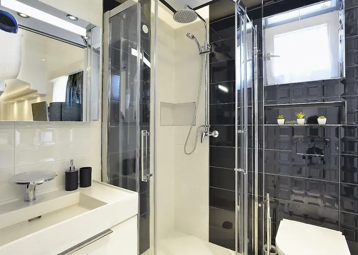 Apartment Zanetti 2 *